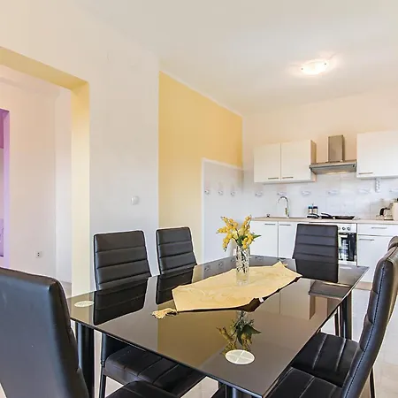 2 Bedroom Amazing In