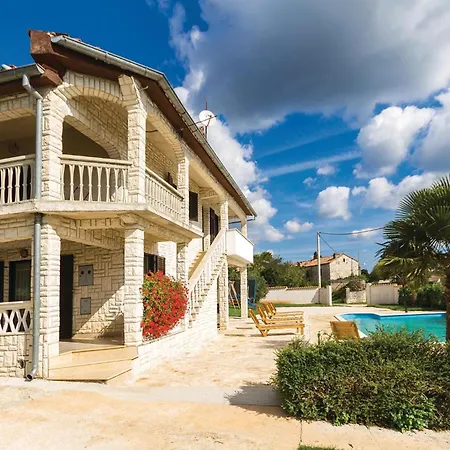 2 Bedroom Amazing In * Barban